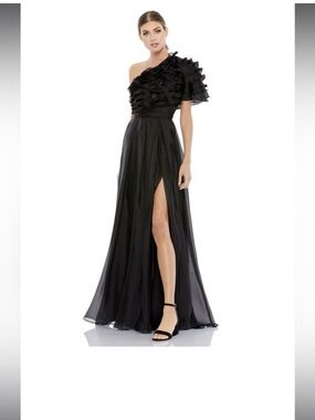 Mac Duggal - Ruffle Chiffon One-Shoulder Gown